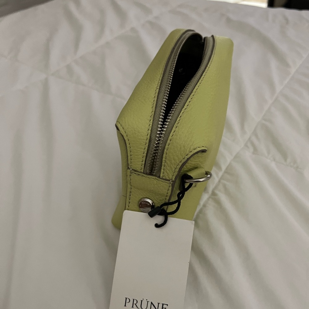 New - Picture 3 of 3